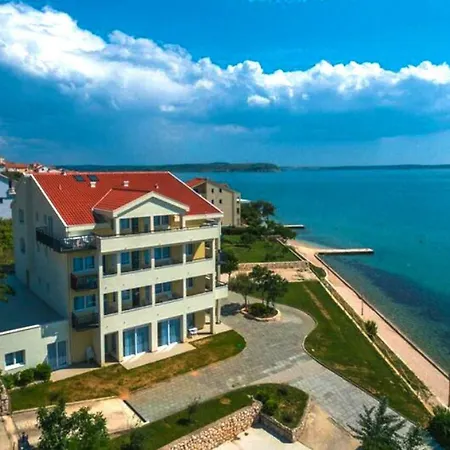 Apartman Vila 4m Miletici Cdn021019 Cyb