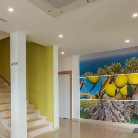 Vila 4m Miletici Cdn021019 Cyb Apartman