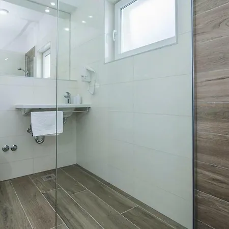 Apartman Vila 4m Miletici Cdn021019 Cyb Rtina